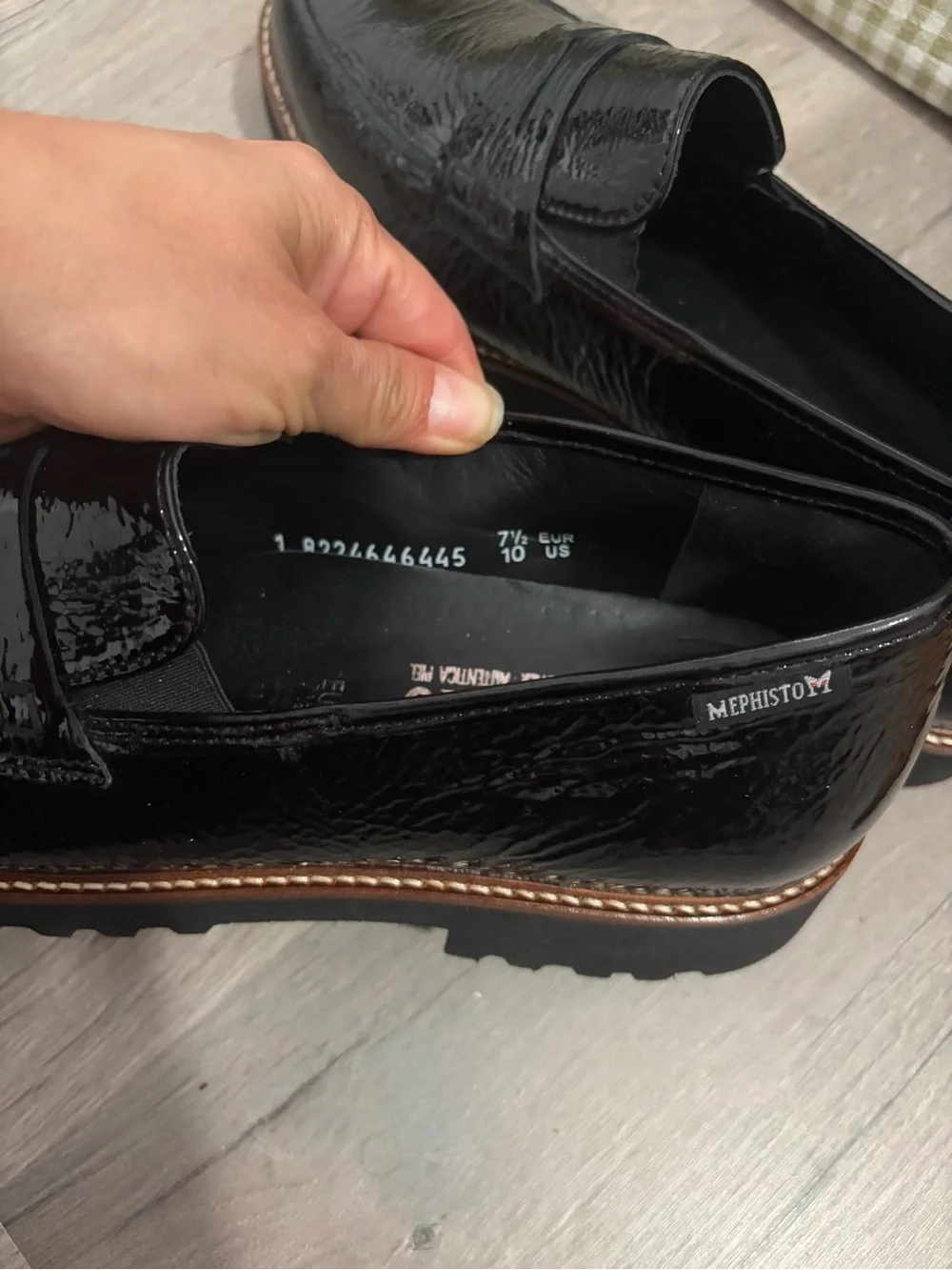 New Mephisto Sidney Black Patent Leather platform Loafers Woman’s 10